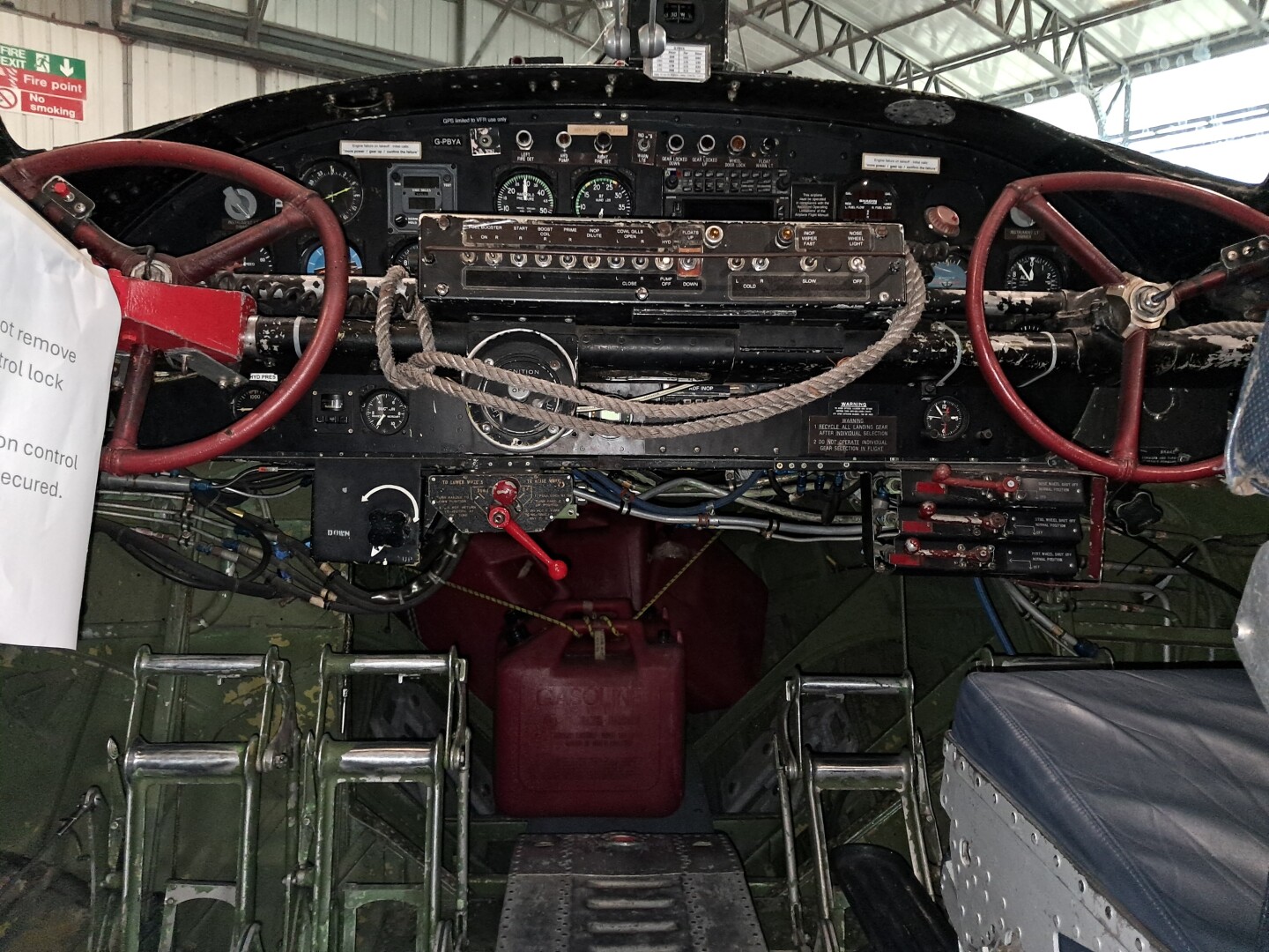 [Linked Image]